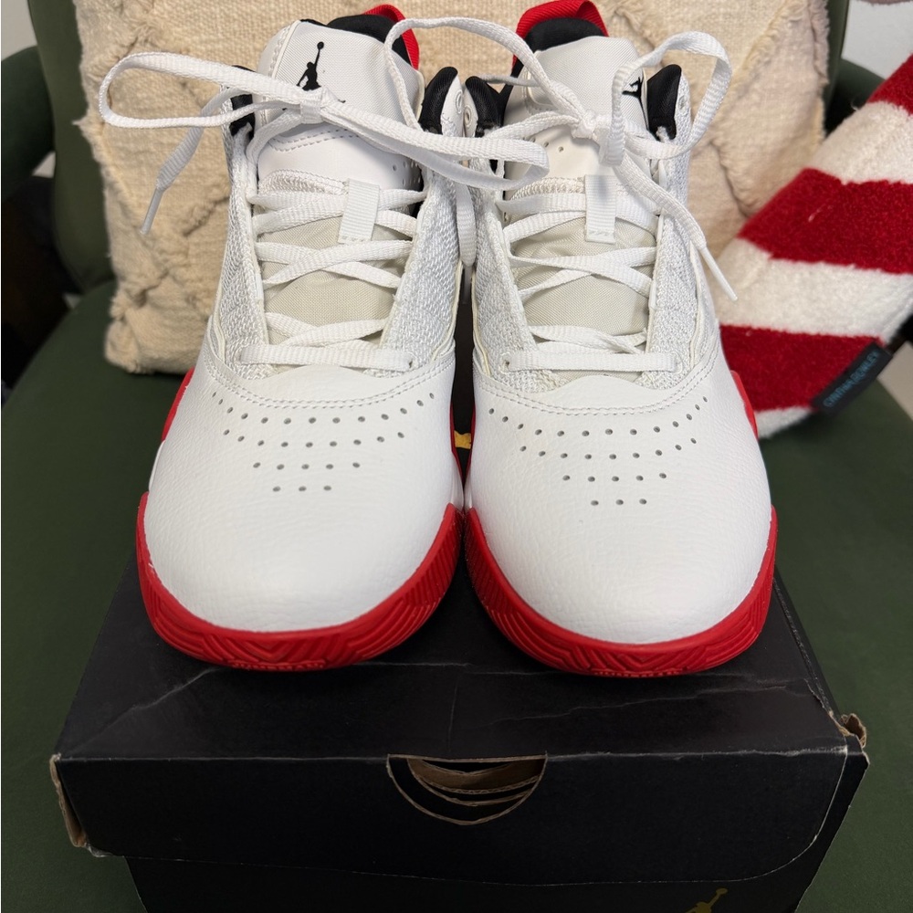 **SOLD** Jordan 11 Retro trainers